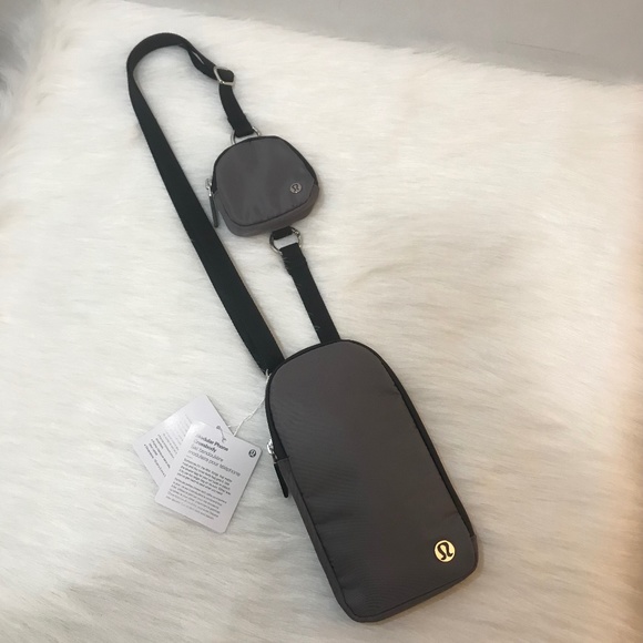 lululemon athletica Handbags - Lululemon Modular Crossbody Phone Bag